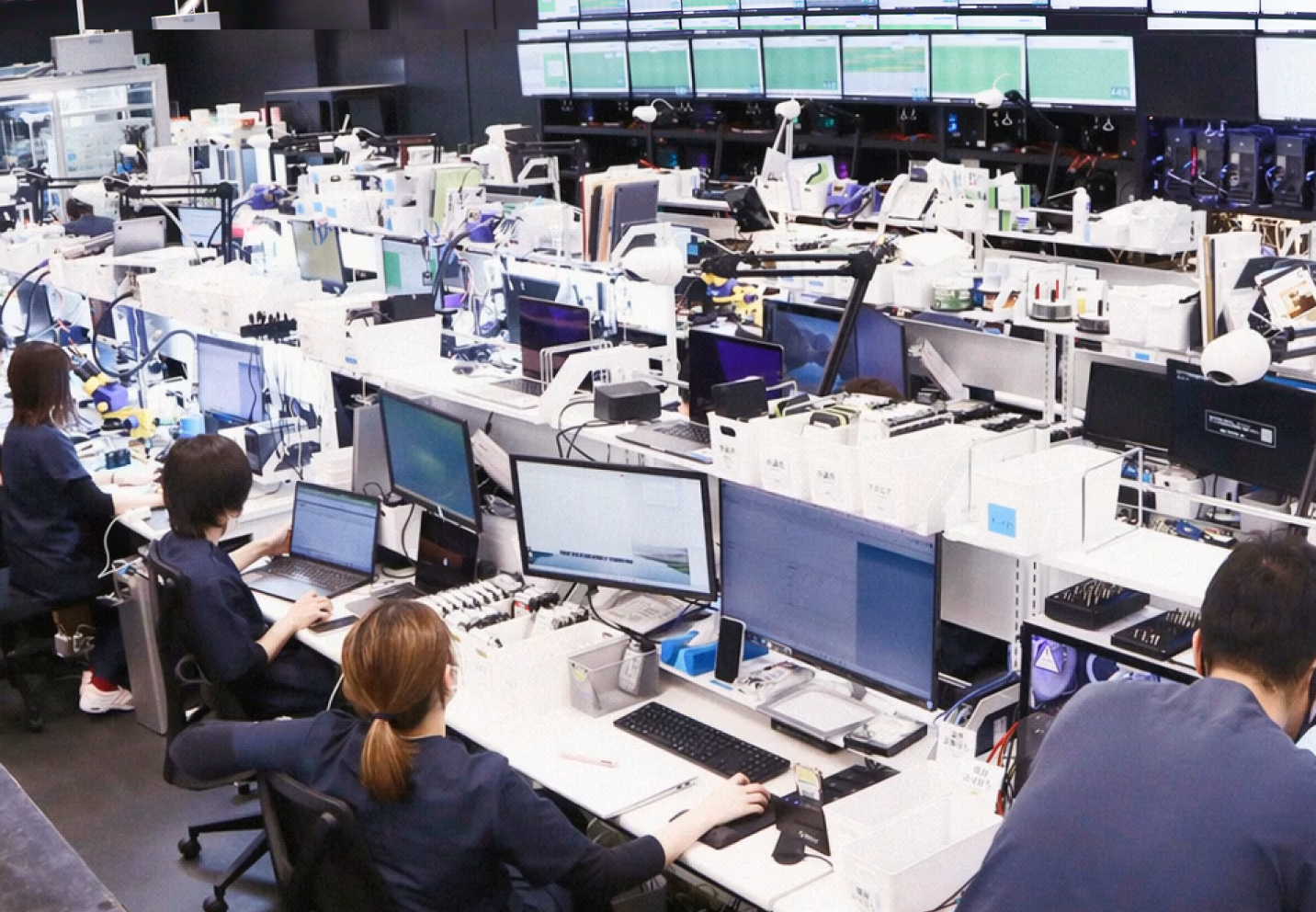 “業界を牽引する、圧倒的なシェアと責任”