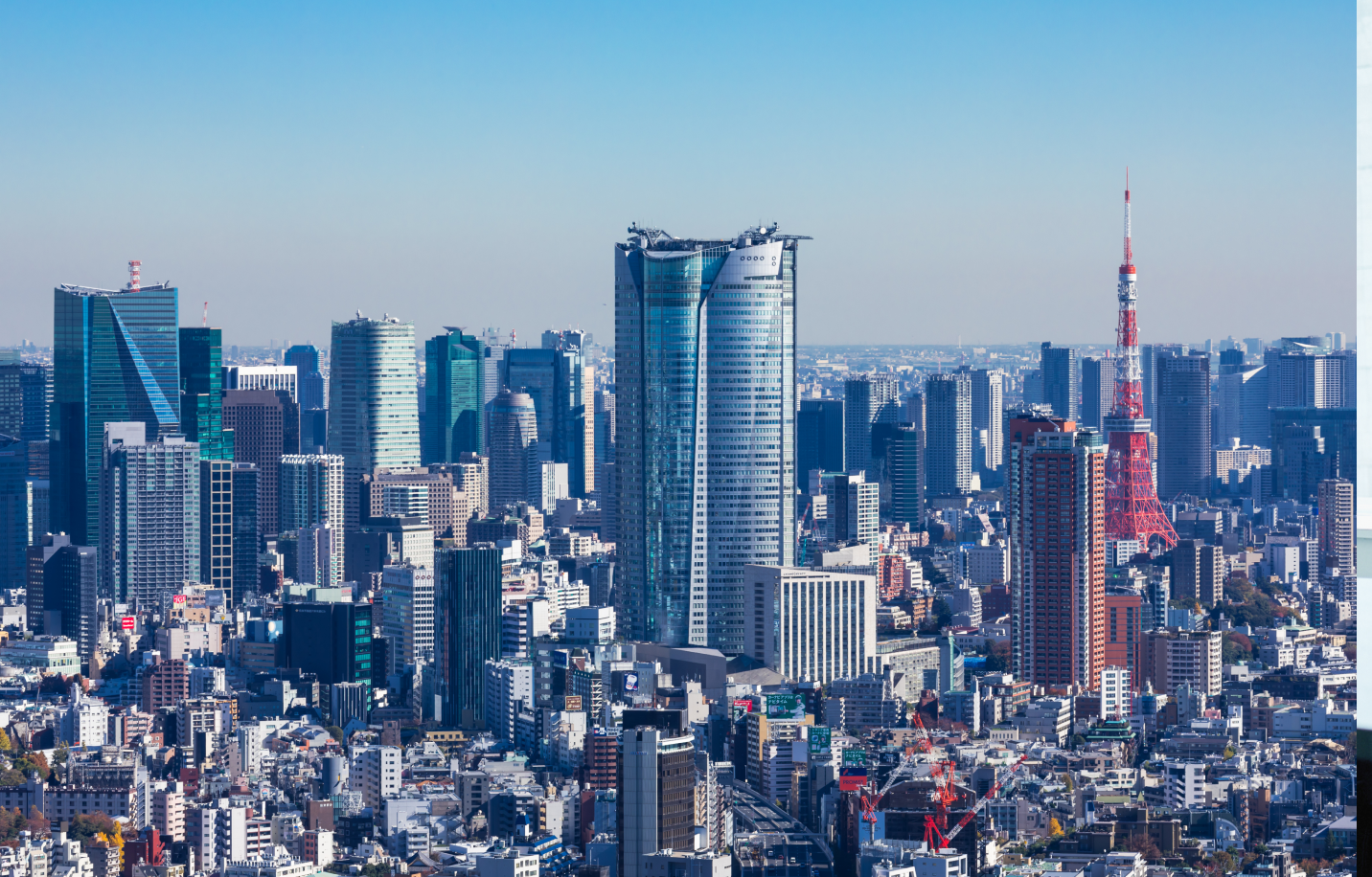 六本木ヒルズで働く。最前線のオフィス環境。